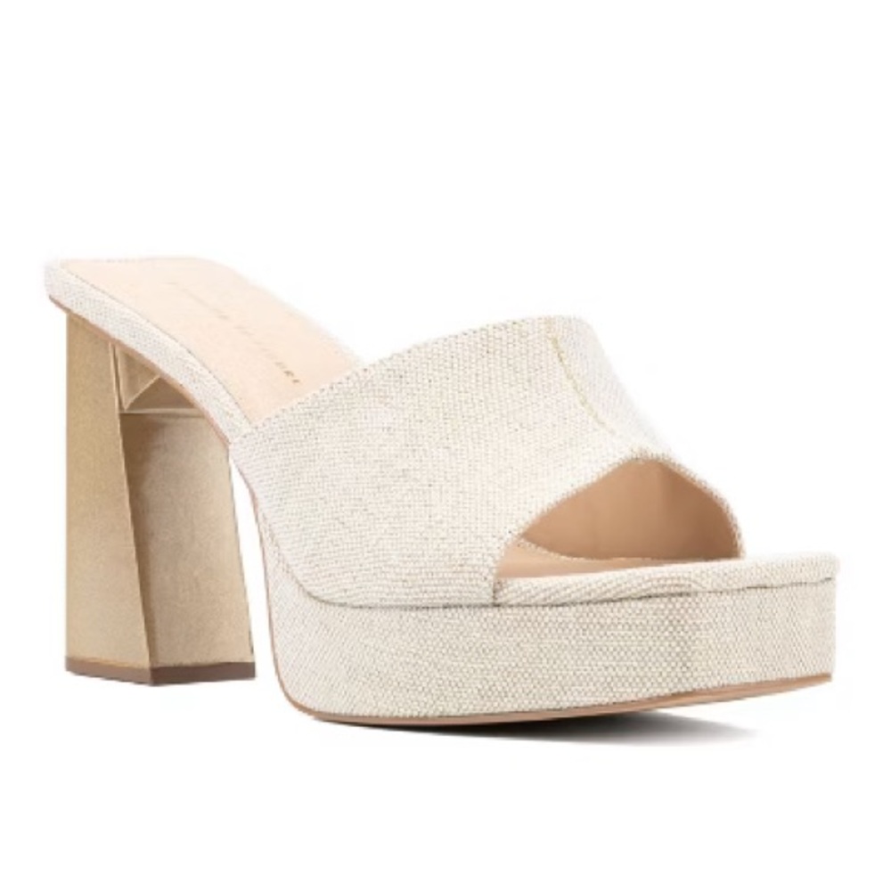 Teresa Heel Sandal - Wide Width gold textured heel in 13